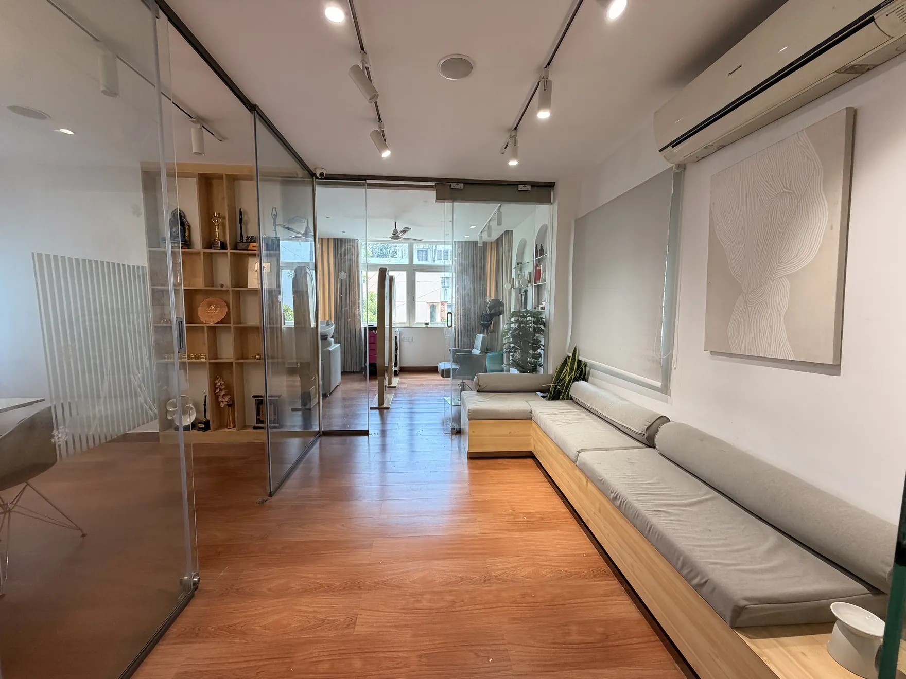 The Lounge